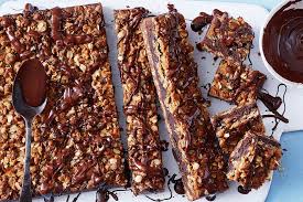 I serve it with a dollop of whipped topping mixed with a half cup of sour cream. Easy Dessert Recipes