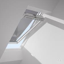 Der lichtdurchlässige netzstoff lässt sich schnell und einfach. Velux Markise Haltekrallen Mh 047 5060 Uni Schwarz Gunstig Kaufen Bei Dachgewerk