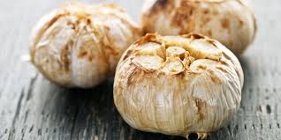 Bawang putih tidak hanya berfungsi sebagai bumbu dapur wajib yang ada di rumah, melainkan juga diyakini bermanfaat untuk kesehatan tubuh anda. Tak Hanya Lezat Ini Manfaat Bawang Putih Bakar Atau Panggang Untuk Kesehatan