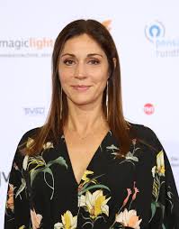 Willi herren (rechts) in seiner rolle als olli in der „lindenstraße mit klaus (moritz a. Ulrike C Tscharre Wikipedia