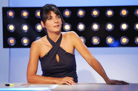 De 2005 à février 2008, elle a animé l'émission 100 % foot sur m6. Estelle Denis Alchetron The Free Social Encyclopedia