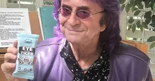 Rocker inspires new energy bar