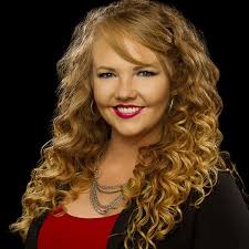 Alicia Skaggs's Instagram, Twitter & Facebook