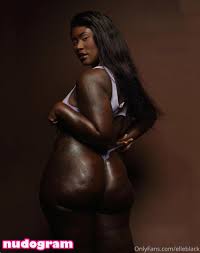 elleblack  https:  yanni maj  yanni.maj Nude Leaks OnlyFans Photo 25 -  Nudogram v2.1