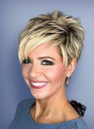 Because this is simple to use and. 30 Stylish Short Haircuts For Women Over 50 1 Chic Short Haircuts Short Haircut Styles Haircut For Thick Hair