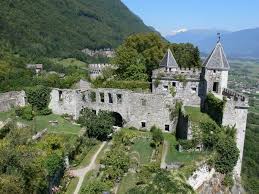 I M Satisfied With This Fortress Of Miolans Savoy France This Impressive Medieval Castle Is Located In Castles In Ireland French Castles Castles To Visit