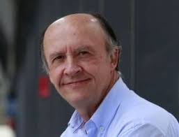 Una Constitución a favor del progreso-Cristián Larroulet/John Henríquez