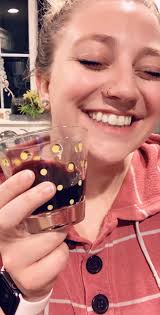 🌿 Pick up a one-of-a-kind wet specimen vial from glassblower  @streetkittyglass at The Oddities Expo in Portland (10/25 + 10/26) and  Sacramento (11/8 + 11/9)! 🔮 Visit Oddities.com​​​​​​​​ for more info about  upcoming oddities expos!