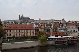 Nu poţi să mai interacţionezi. Ce Putem Face Cu 100 Euro In Praga Born To Travel