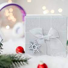 8 12 16 20 40 100 What Are Good Christmas Gifts For Young Adults