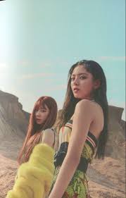 Not shy not me itzy nan da wonhae dada yeah not shy not me. Scan Itzy Not Shy Album A Ver Itzy ìì§ Lia ë¦¬ì Chaeryeong ì±ë ¹ Yeji ìì§ Ryujin ë¥ì§ Yuna ì ë Not Shy Notshy Scan Photo Itzy Girl Black Pink Kpop