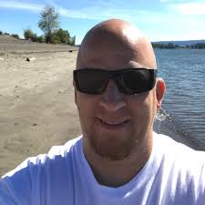 Chad Gillingham (@gillyservingu)