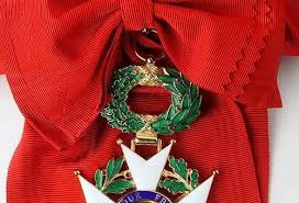 La promotion du 1er janvier de la légion d'honneur a été révélée. Grand Croix De La Legion D Honneur Carnets Du Centre Chine Cnrs Ehess
