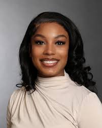 Trimester 10/10 🤍 Almost finished with the journey to @becomingdrdaniel !