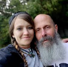 Who to report excessive dog barking to in Stealey?