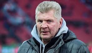 Er sei populistisch und der #fcbayern habe viel für das land geleistet. Stefan Effenberg Warnt Fc Bayern Niederlage Hatte Weitreichende Folgen