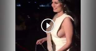 Izara aishah menangis sebab terlalu rindu adib. Video 18 Izara Tak Pakai Bra Di Malam Anugerah Abpbh 2017 Kongsi2 Cerita Kosong Ku