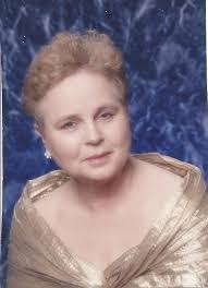 Maxine Grubb's Instagram, Twitter & Facebook