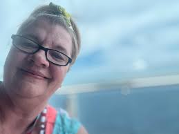 Happy Anniversary Wishes to Couple