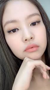 JENNIE 🤍🍒