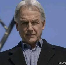 For friends or Fans of the great Mark Roth its tough to accept he is not  here with us. Greatest power player of his time and maybe the greatest  spareshooter. Holidays are