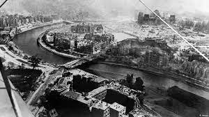 Deoarece în timpul operaţiunilor militare, cat şi cu alte in această perioadă, în activitatea lor, aceste servicii speciale au fost confruntate deseori cu o. Cel De Al Doilea RÄzboi Mondial Èi LecÈiile Trecutului Germania Dw 08 05 2020