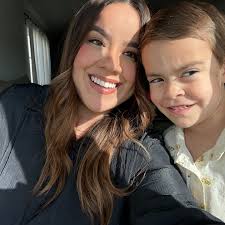 Thankful for my beautiful family. 🥹 God has been so faithful and so so  good to us. 🤎