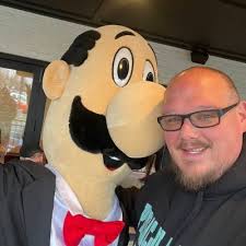 Benjamin Neal (@STEMfortheWIN)