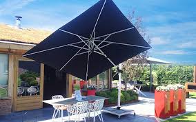 The advantage of buying a cantilever parasol is that the mast is not in the shading area. Luxury Cantilever Parasols Official Solero Webshop