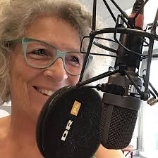 Dorte Krogsgaard har lavet interviews nok til ni liv. Nu deler hun sine  erfaringer