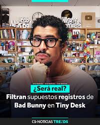 EEEEH, ¿SE VE UN POQUITÍN RARA LA COSA? 😅 👉🏼 A través de redes sociales  se han viralizado supuestas imágenes de Bad Bunny en los estudio de NPR,  específicamente en el set