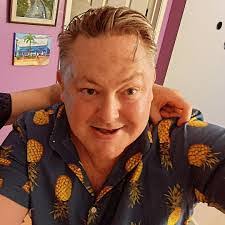 Harry Mesner's Instagram, Twitter & Facebook