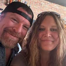 Violet Melvin's Instagram, Twitter & Facebook