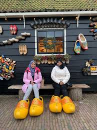 Maybe you would like to learn more about one of these? Susu Cap Junjung Cahaya Fateh