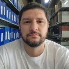 Alex Brito's Instagram, Twitter & Facebook