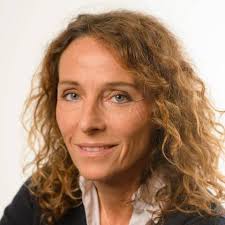 Hubert Védrine: «Nous avons basculé dans «l'irrealpolitik» par naïveté et  par illusion»