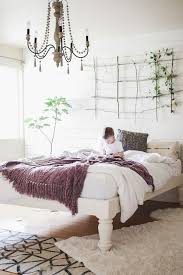 Vintage Whites Blog Vintage Modern Bedroom Makeover With Cocoon By Sealy A Giveaway Platformbed Cozy Bedroom Furniture Bedroom Makeover Bedroom Decor