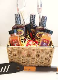 Gift Basket For Showers Christmas Gift Baskets Diy Bbq Gifts Christmas Gift Baskets