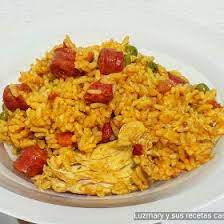 Luzmary Y Sus Recetas Caseras Arroz Amarillo Con Pollo Y Chistorra Receta De Aprovechamiento Gm E Arroz Amarillo Chistorra Arroz