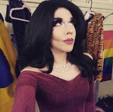 Queens of Columbia nightlife take the show online