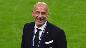 All you need to know about gianluca vialli, complete with news, pictures, articles, and videos. Gianluca Vialli A Cuore Aperto Ma La Mia Non E Una Battaglia