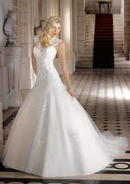 Die weit ausgestellten brautkleider der kollektion miss kelly by the sposa group haben alle details für den großen austritt. Siegburg Brautmode Adornia Miss Kelly Brautmoden Siegburg Exklusive Hochzeitskleider In Siegburg Nrw