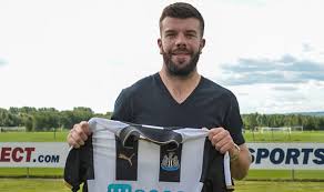 Fra wikipedia, den gratis encyklopædi. Newcastle Done Deal Grant Hanley Completes 5 5m Move From Blackburn Football Sport Express Co Uk