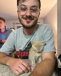 3 years, 2 kittens, and 1 apartment… happy anniversary Shmori