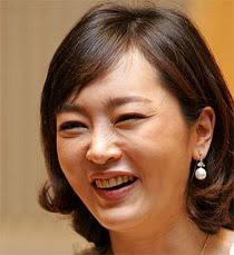 이승연(1968년 8월 18일 ~ )은 대한민국의 배우이다. ì´ìŠ¹ì—° ì§€ê¸ˆê¹Œì§€ 3 4ë²ˆ ê²°í˜¼ê¸°íšŒ ìžˆì—ˆë‹¤ ì¤'ì•™ì¼ë³´