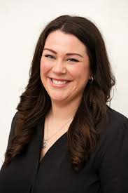 Heather Gonyer's Instagram, Twitter & Facebook