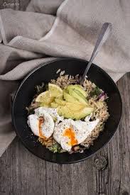 Naturreisbowl Mit Avocado Und Ei Rezept Superfood Rezepte Rezepte Essen