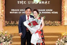 Viettel triển khai chương trình khuyến mãi cho thuê bao thanh toán lần đầu trên google play. Bá»©c áº£nh Sieu Hiáº¿m Thá»i Con Son Cá»§a Ná»¯ Doanh Nhan PhÆ°Æ¡ng Háº±ng