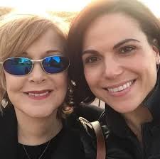 Pin di Tribhuvan Sapia su Latinas Ahoy