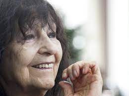 Die österreichische schriftstellerin friederike mayröcker ist tot: Marcel Beyer Besucht Friederike Mayrocker